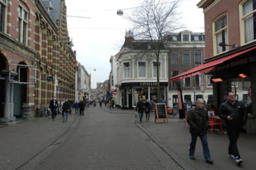 Woning / winkelpand - Haarlem - Zijlstraat 82-84-86 rood