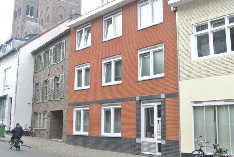 Kamerverhuurpand - Maastricht - Dorpstraat 64, 66 en 68