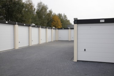 Garagebox - Apeldoorn, Waalwijk, Breda, Zoetermeer - Diverse adressen