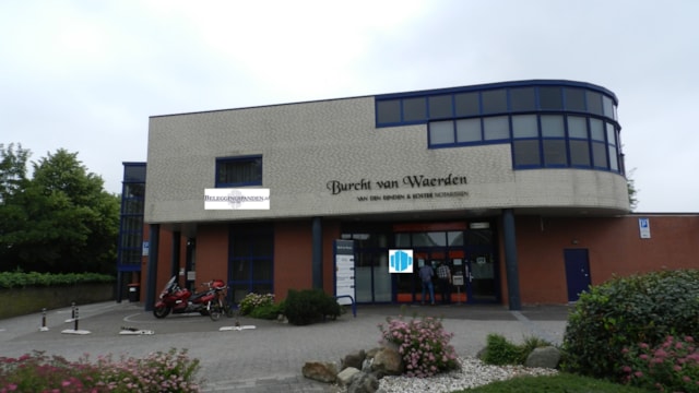 Kantoorpand - Waardenburg - Steenweg 67, 67a, 67b, 67c, 67d