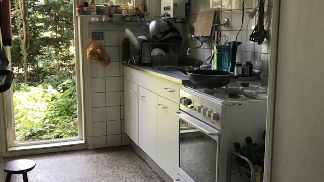Appartement 68a - keuken met douche