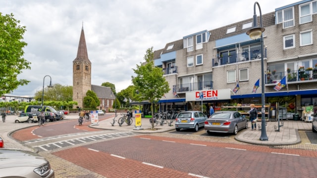Winkelpand - Heemskerk - Maerten van Heemskerckstraat 1-11 en Kerkplein 7 en 7a
