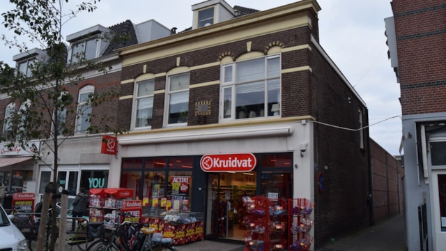 Woning / winkelpand - Hoek van Holland - Prins Hendrikstraat 253 255