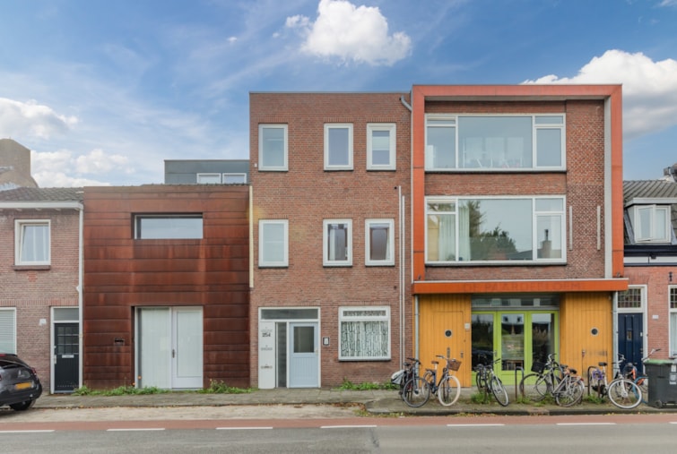 Woning / appartement - Tilburg - Bredaseweg 254 a-b-c