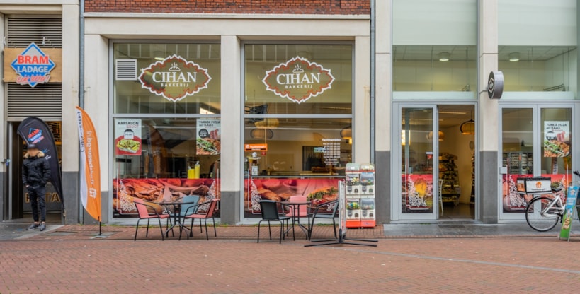 Spijkenisse, Uitstraat 3 & 5 image