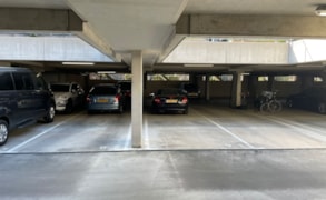 Utrecht, Adikade image